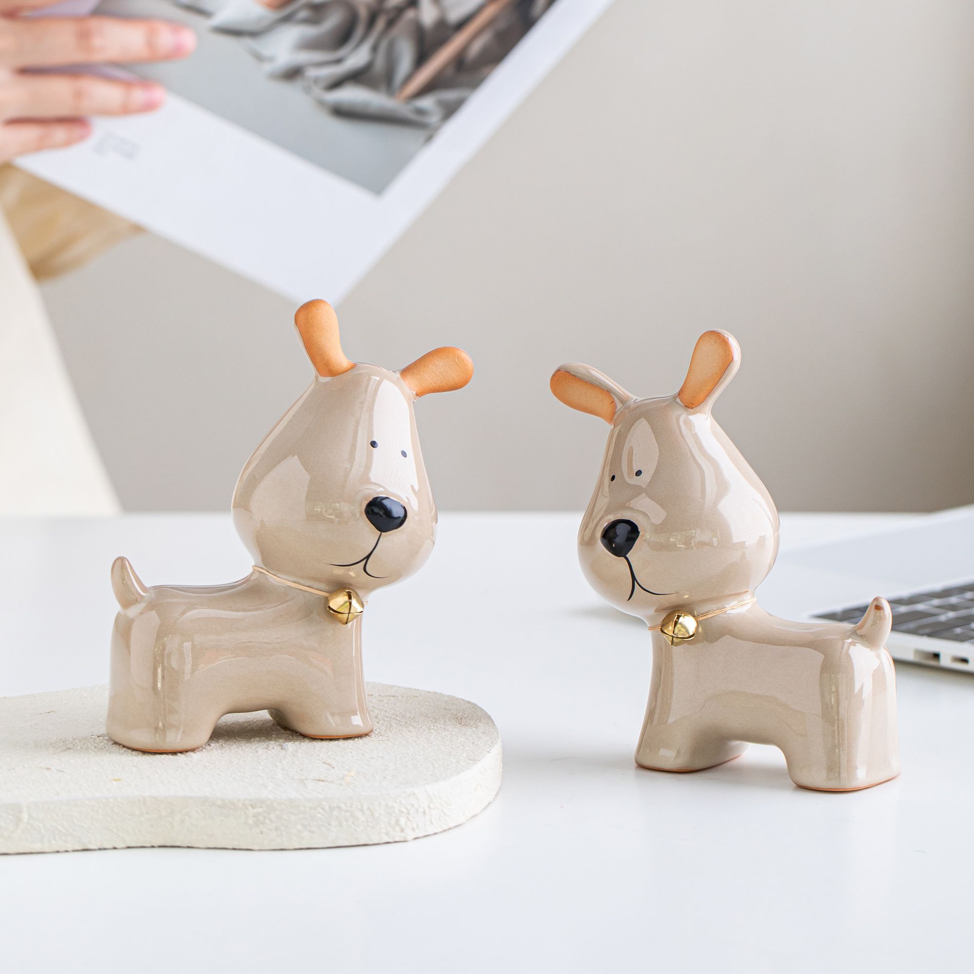 Ornamen Anjing Lonceng Keramik - Office Technologies ulasan dan harga